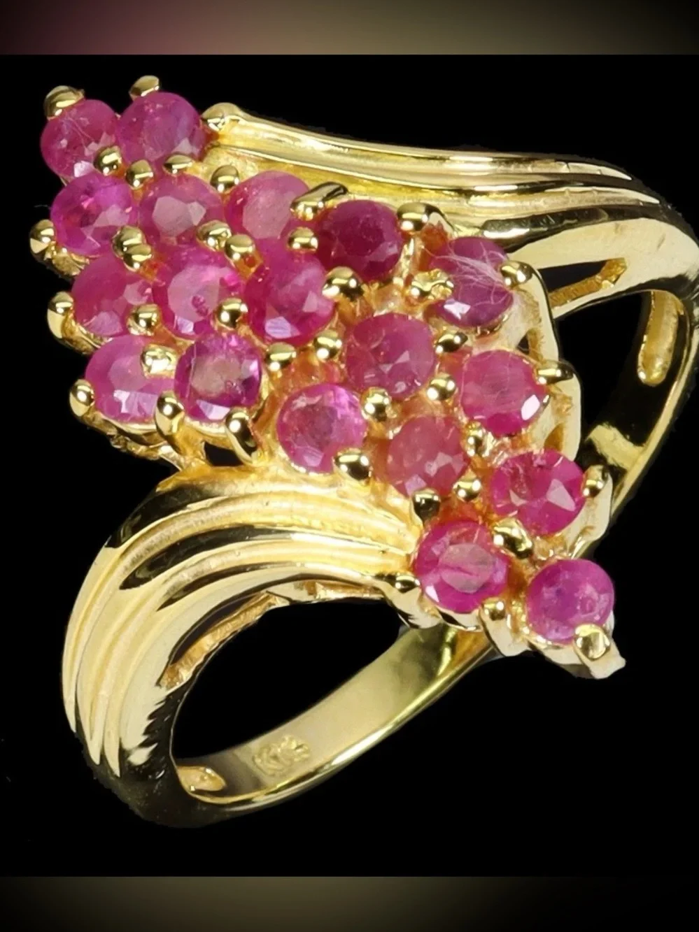 Ombre Ruby Design 14k on Sterling Silver size 8.  1.08ct